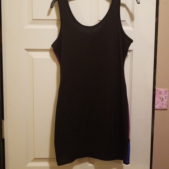 Two sides Dress - Picture 2 of 2